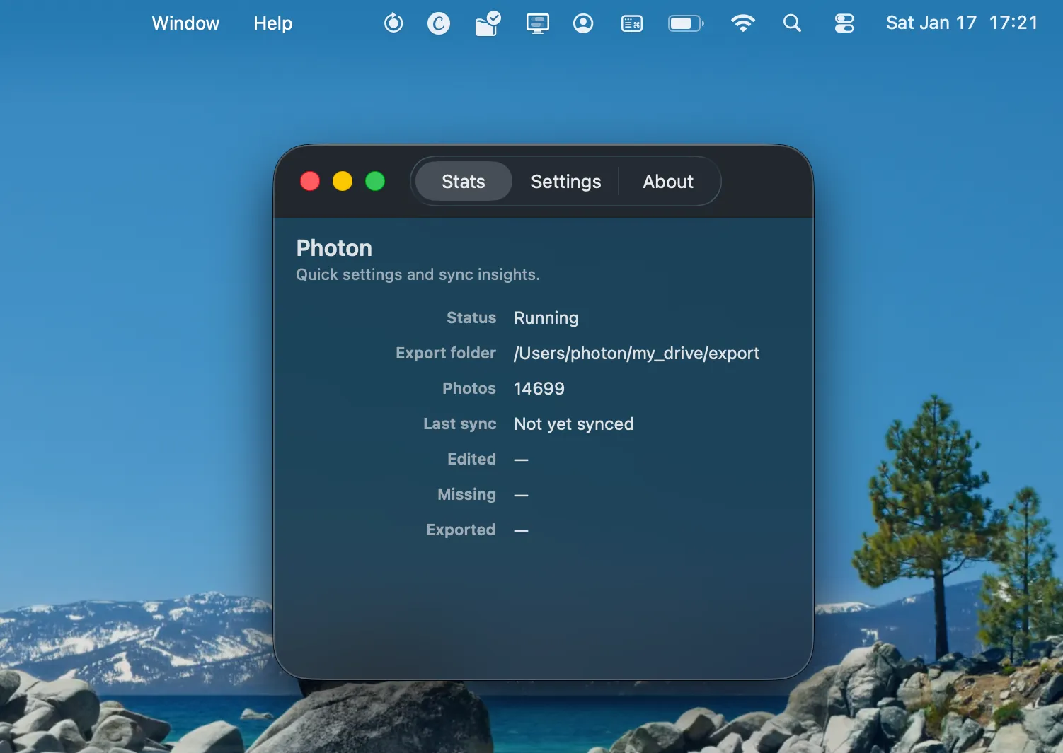 Uma interface leve, desenhada para parecer nativa no macOS.